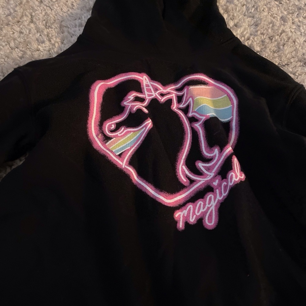 SO Favorite Black Hoodie M 8 - Picture 2 of 4